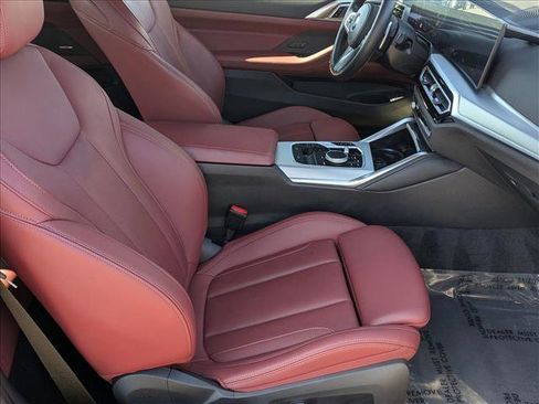 Used 2024 BMW 440i xDrive Convertible w/ Premium Package image 21