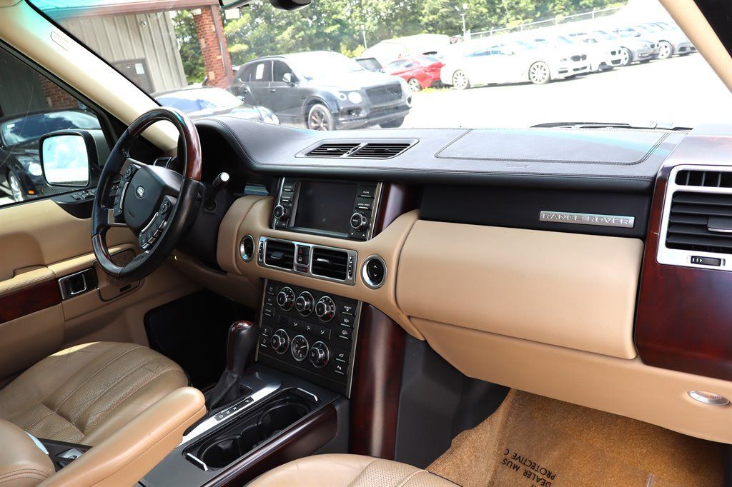 Used 2011 Land Rover Range Rover HSE LUX AWD/4WD image 19