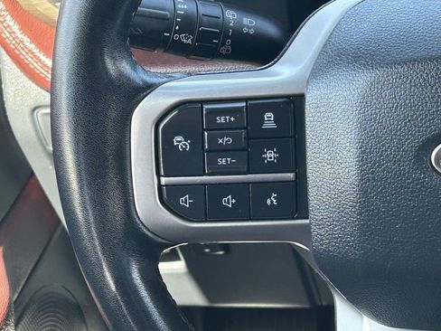 Used 2024 Ford Expedition Max Limited image 21