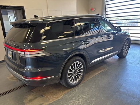 Used 2021 Lincoln Aviator Reserve w/ Elements Package Plus AWD/4WD image 9