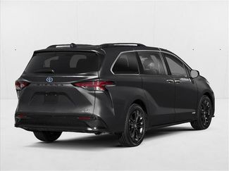 New 2026 Toyota Sienna XSE FWD video 2