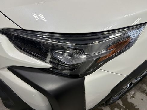 Certified 2025 Subaru Outback Premium w/ Popular Package #1A image 18