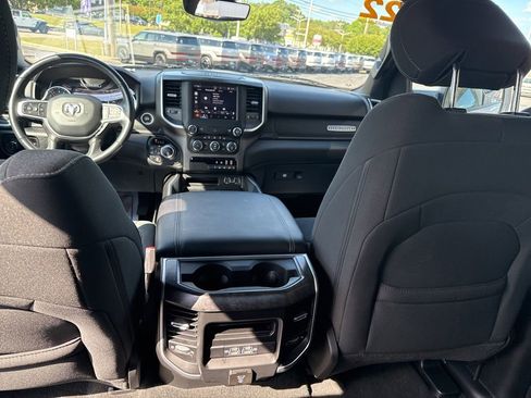 Used 2022 RAM 1500 Big Horn AWD/4WD image 10