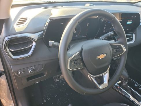 Used 2026 Chevrolet TrailBlazer LT w/ LT Cold Weather Package image 11