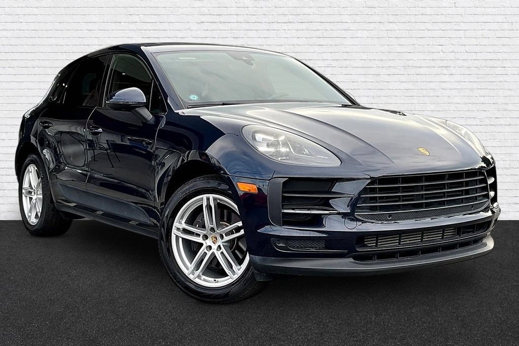 Used 2020 Porsche Macan AWD/4WD image 3
