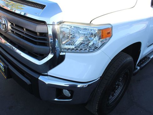 Used 2015 Toyota Tundra SR5 image 10