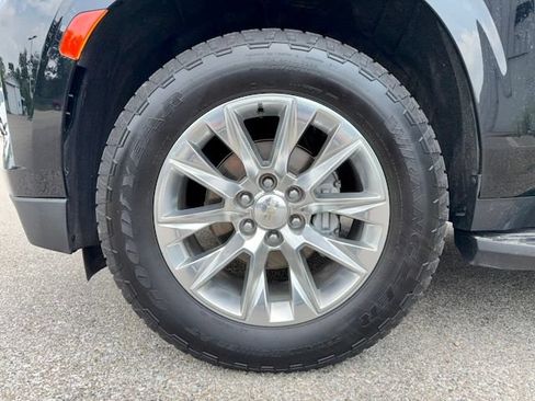 Used 2022 Chevrolet Tahoe Premier AWD/4WD image 30