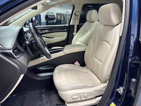 Used 2023 Buick Enclave Essence w/ Experience Buick Package AWD/4WD image 11