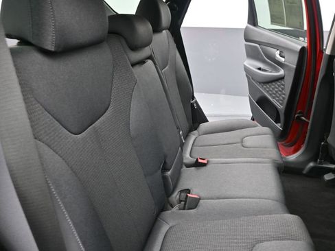 Used 2019 Hyundai Santa Fe SEL image 28