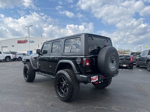 Used 2021 Jeep Wrangler Unlimited Rubicon w/ Uconnect 4C Nav & Sound Group image 10