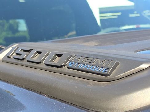 Used 2021 RAM 1500 Limited w/ Night Edition AWD/4WD image 9