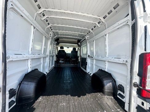 Used 2017 RAM ProMaster 2500 image 14