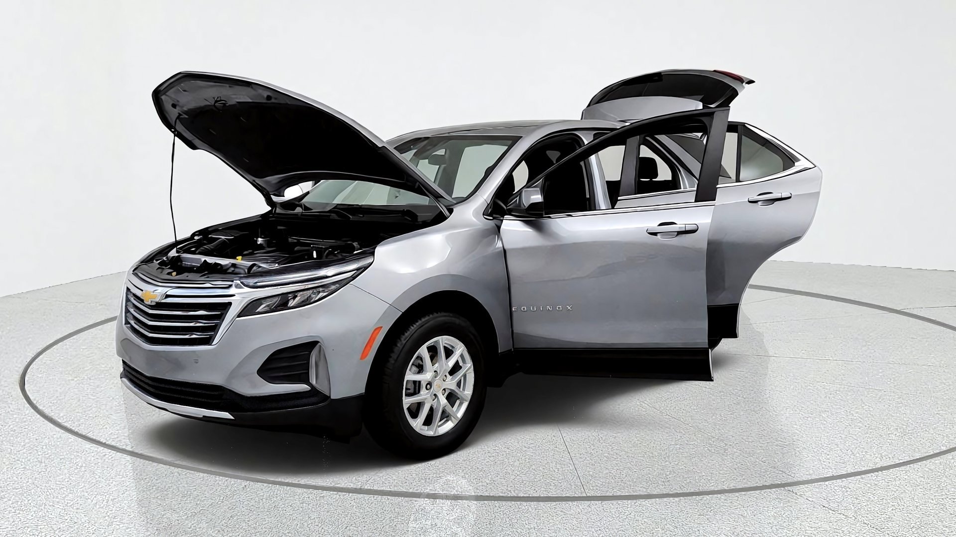 Used 2024 Chevrolet Equinox LT w/ LPO, Floor Liner Package AWD/4WD image 9