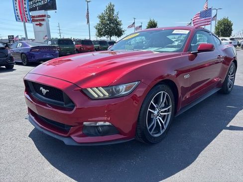 Certified 2017 Ford Mustang GT Premium RWD image 4