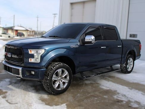 Used 2016 Ford F150 Platinum w/ Technology Package image 3