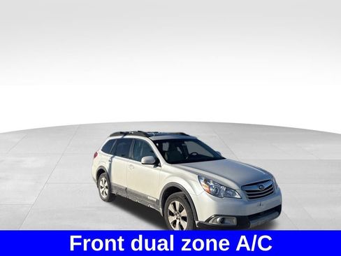 Used 2012 Subaru Outback 2.5i Limited image 8