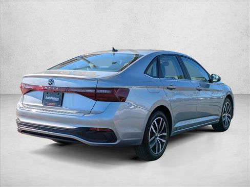 New 2026 Volkswagen Jetta SE image 2