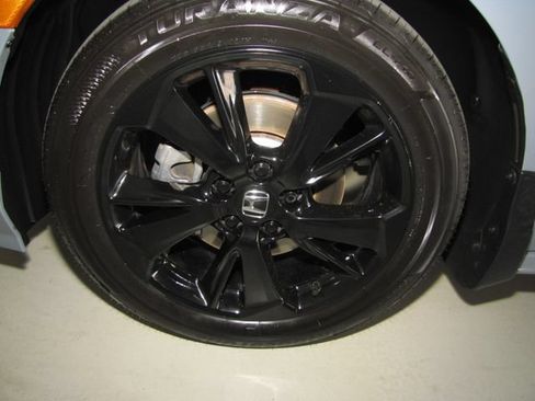 Certified 2024 Honda Odyssey Sport image 24