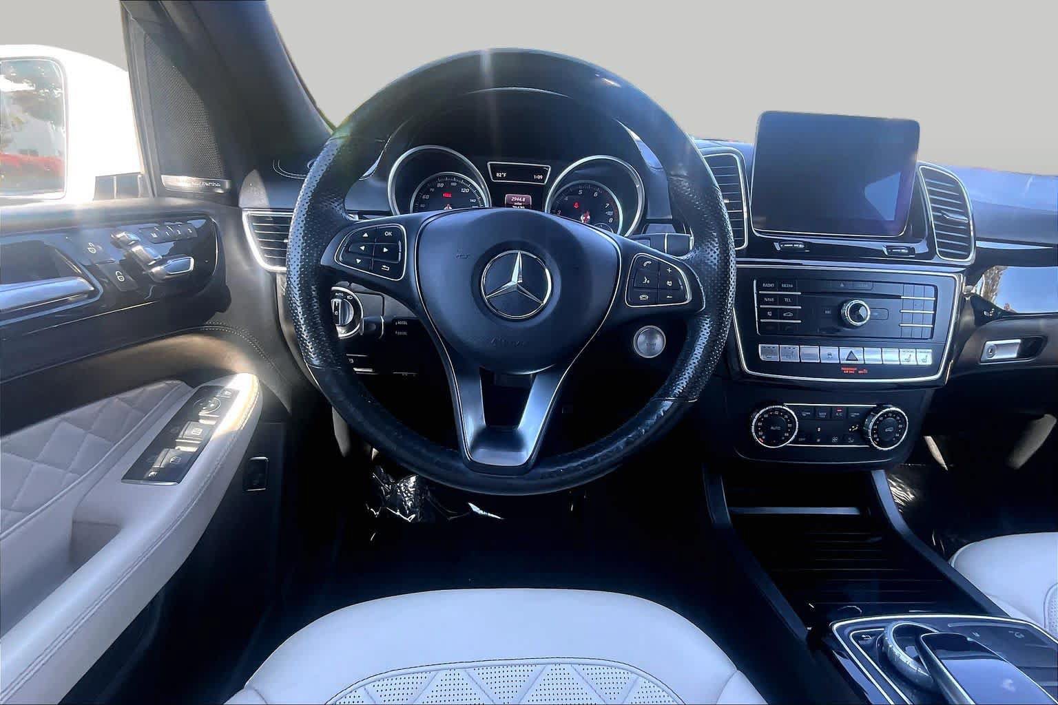 Used 2017 Mercedes-Benz GLE 350 4MATIC image 6