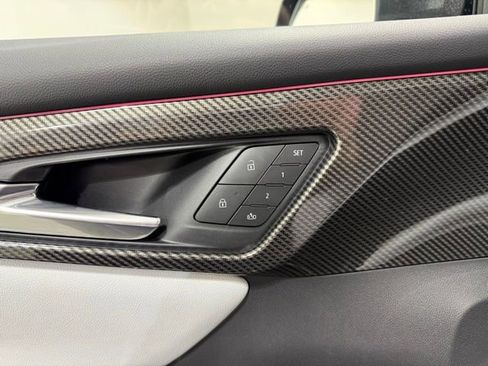 New 2026 Chevrolet Traverse High Country image 13