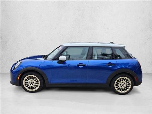 Certified 2025 MINI Cooper S image 9