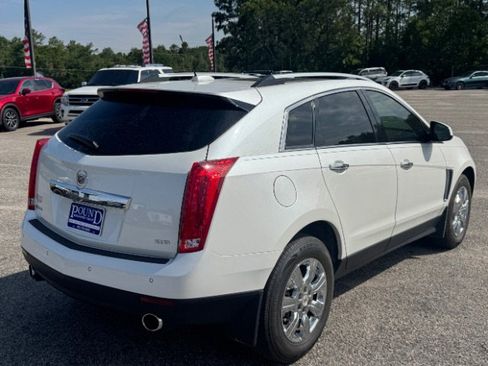 Used 2016 Cadillac SRX Luxury w/ Driver Awareness Package FWD image 7