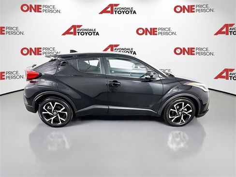 Certified 2022 Toyota C-HR XLE image 8
