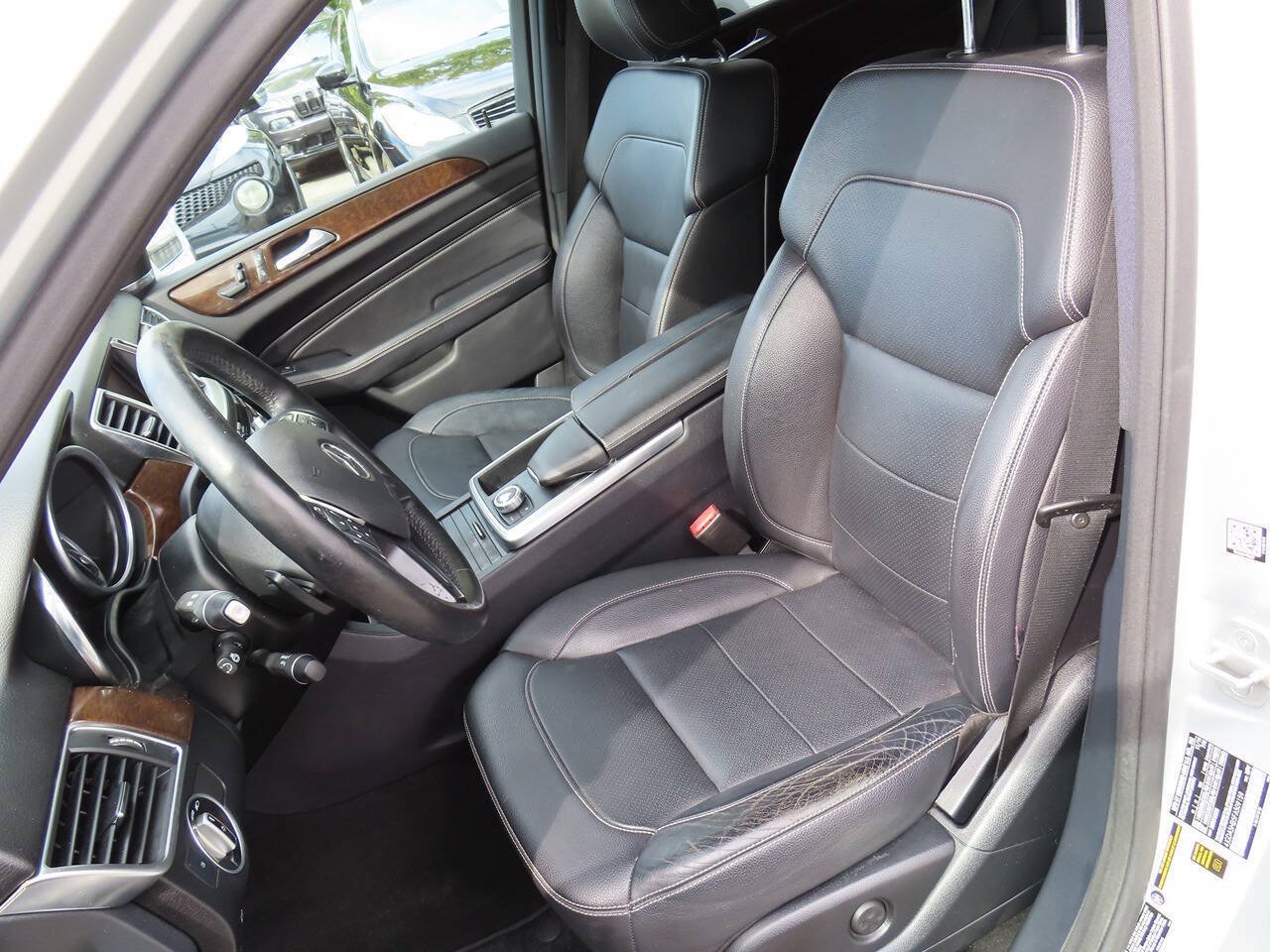 Used 2015 Mercedes-Benz ML 350 4MATIC image 21