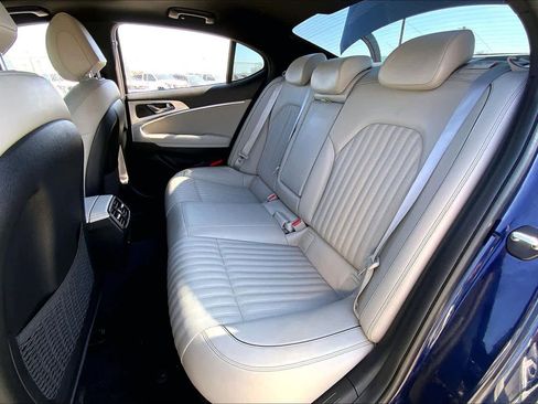 Used 2023 Genesis G70 2.0T w/ Sport Prestige Package image 20