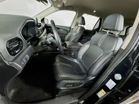 Used 2023 Honda Pilot EX-L image 12