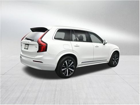 New 2026 Volvo XC90 T8 Core AWD/4WD image 5