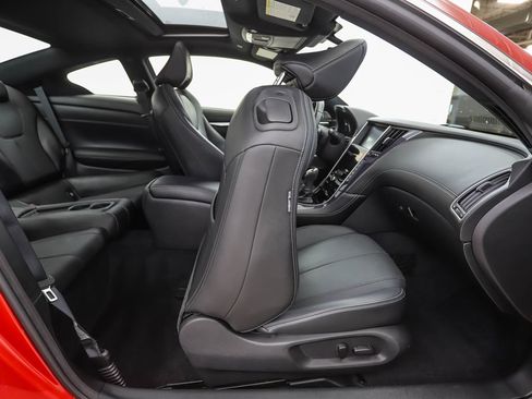 Used 2018 INFINITI Q60 Red Sport 400 w/ Sensory Package 3.0T Sport AWD/4WD image 28