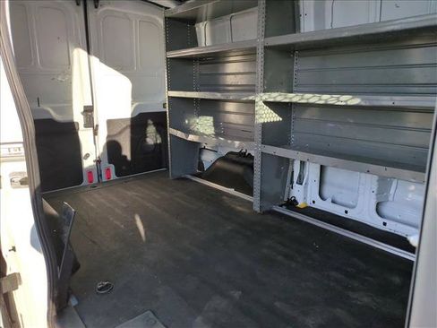 Used 2019 Ford Transit 250 130 Medium Roof image 18