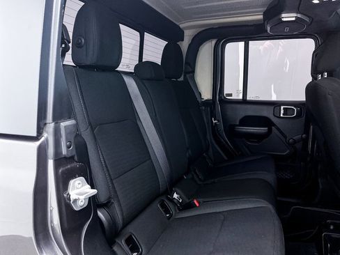 Used 2020 Jeep Gladiator Sport w/ Trailer Tow Package image 29