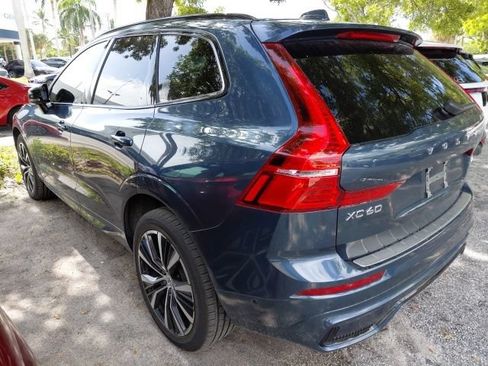Used 2023 Volvo XC60 B5 Plus w/ Climate Package FWD image 4