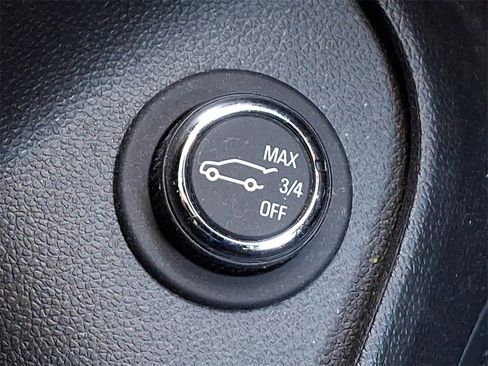 Used 2023 Buick Encore GX Select w/ Sport Touring Package image 24