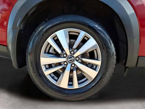 Used 2022 Nissan Pathfinder SL image 19