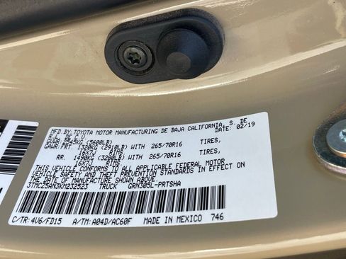 Used 2019 Toyota Tacoma TRD Off-Road w/ Technology Package image 14