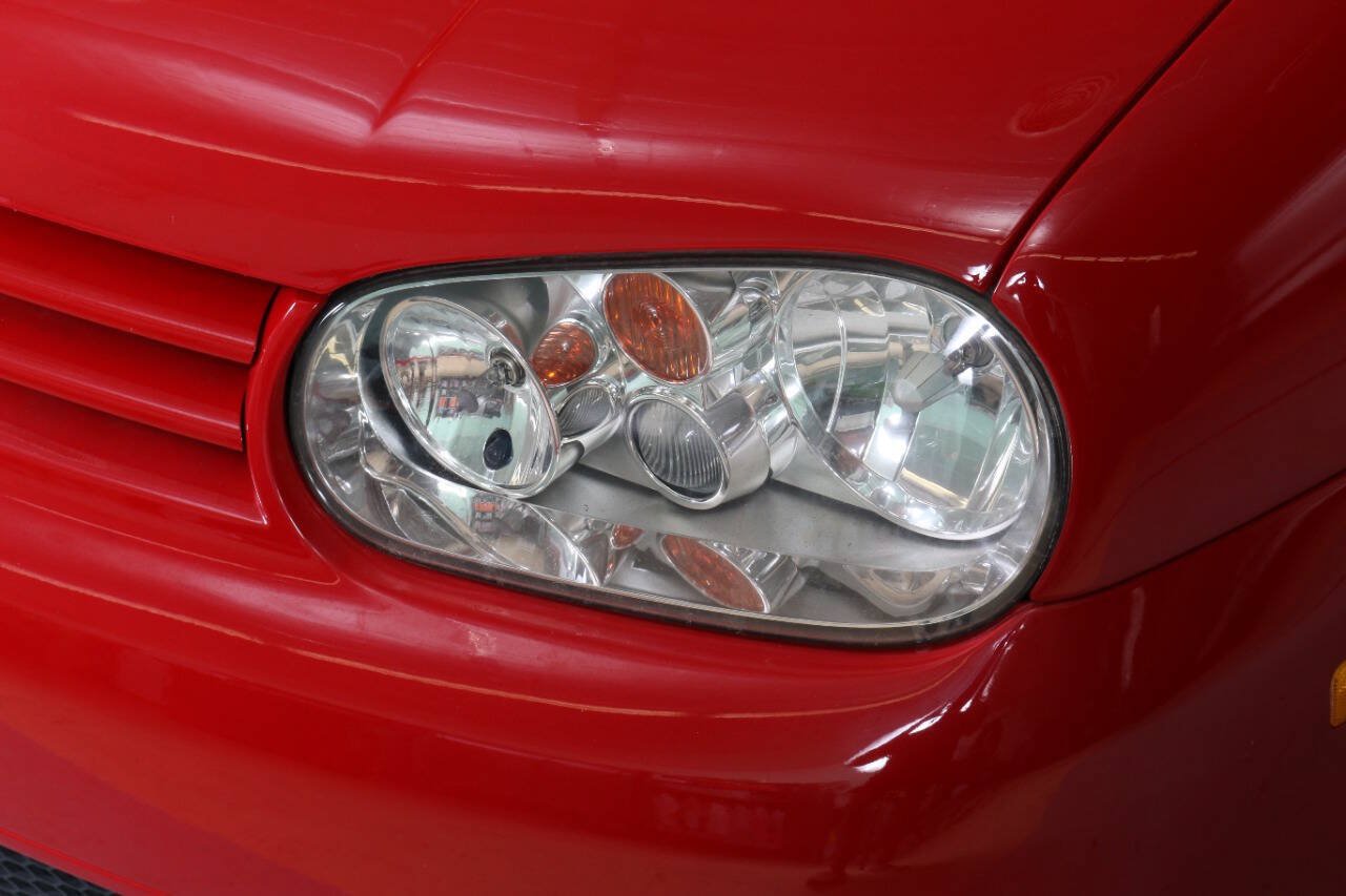 Used 2004 Volkswagen R32 AWD/4WD image 13