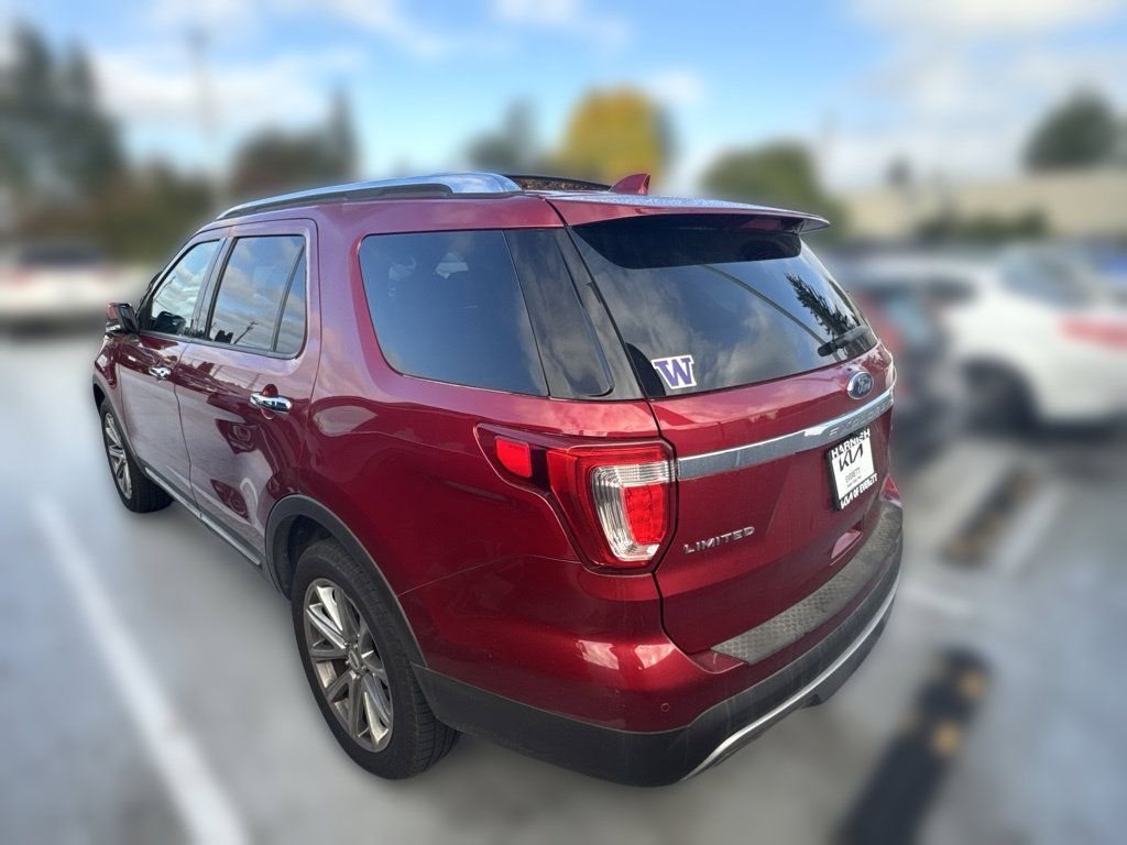 Used 2017 Ford Explorer Limited AWD/4WD image 7