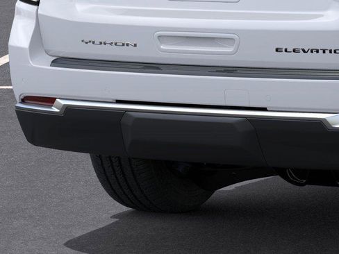 New 2026 GMC Yukon Elevation AWD/4WD image 14