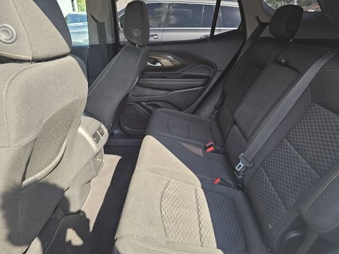 Used 2019 GMC Terrain SLE FWD image 30