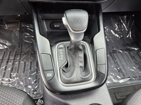 Used 2021 Kia Soul LX FWD image 6