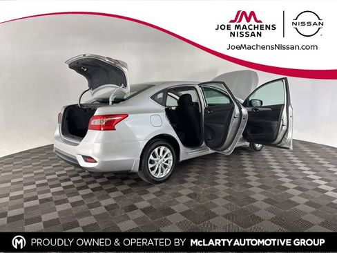 Used 2019 Nissan Sentra S w/ Appearance Package image 14