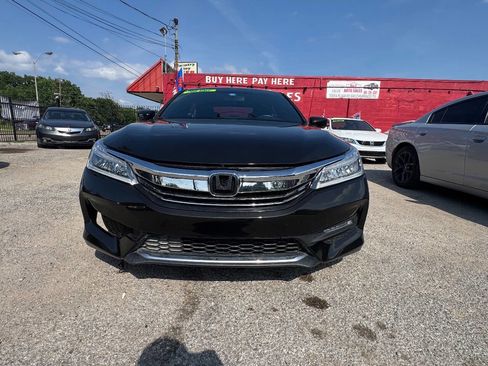 Used 2016 Honda Accord Sport image 1