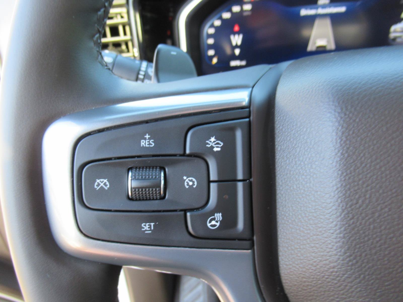 Used 2026 Chevrolet Silverado 1500 LTZ RWD image 27