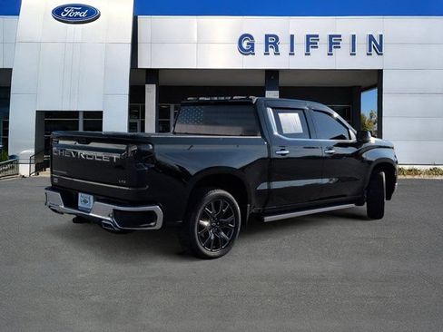 Used 2025 Chevrolet Silverado 1500 LTZ AWD/4WD image 4