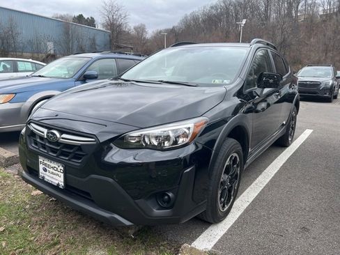 Used 2023 Subaru Crosstrek 2.0i image 1