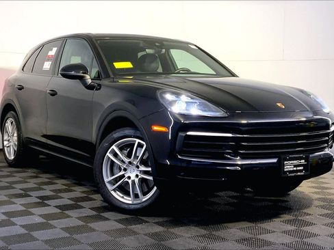 Used 2021 Porsche Cayenne S image 9