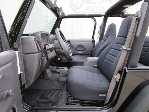 Used 2000 Jeep Wrangler Sport image 9